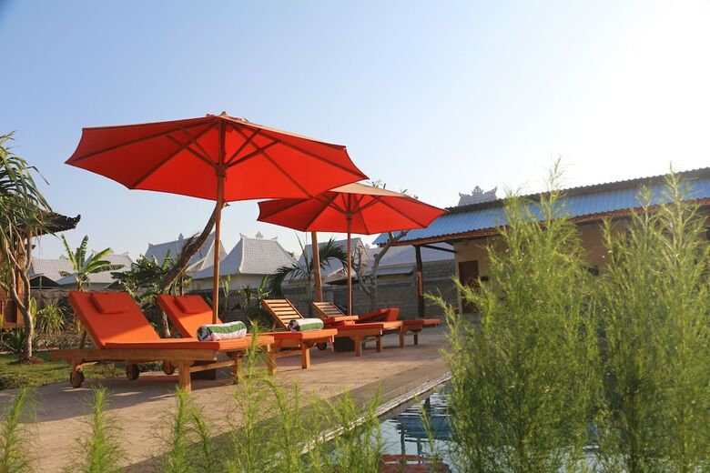 Bed & Breakfast D'muncuk Huts Lembongan