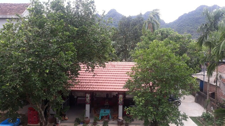 Hostal Tropical Valley Homestay - Hostel