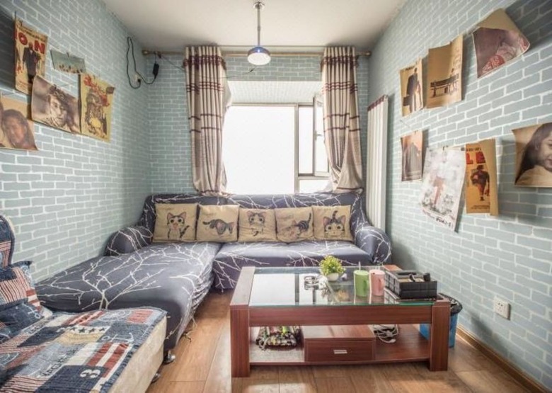 Swan Apartment