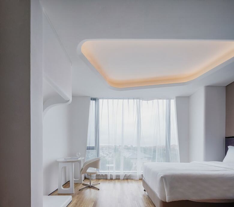 Flyzoo Hotel -- Alibaba