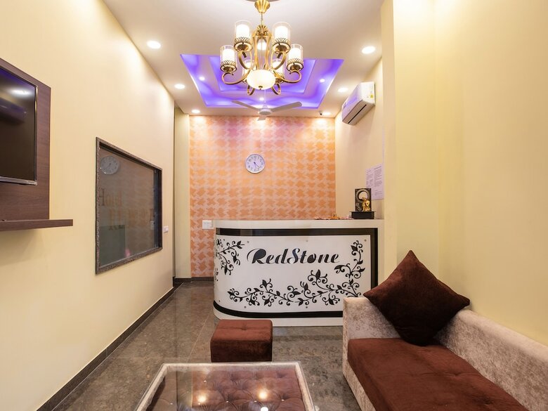 Airport Hotel R S Palace