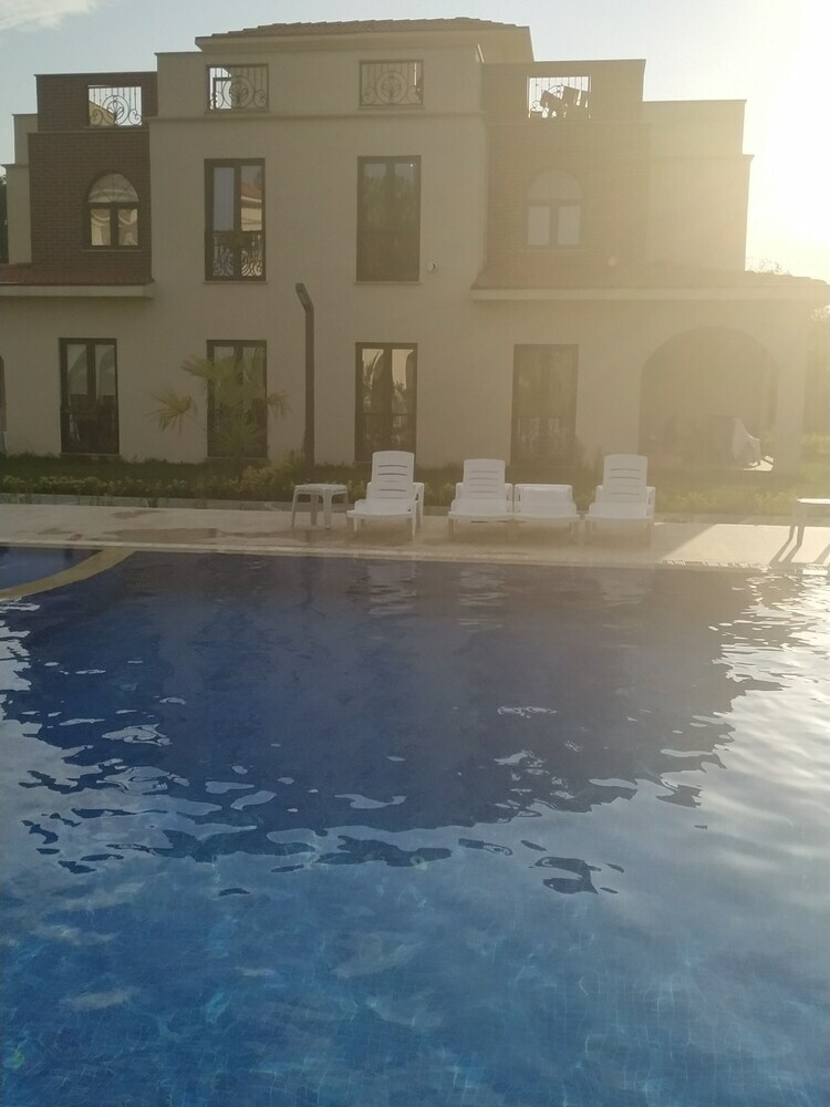 Sapanca Villa Natura Gol Evi