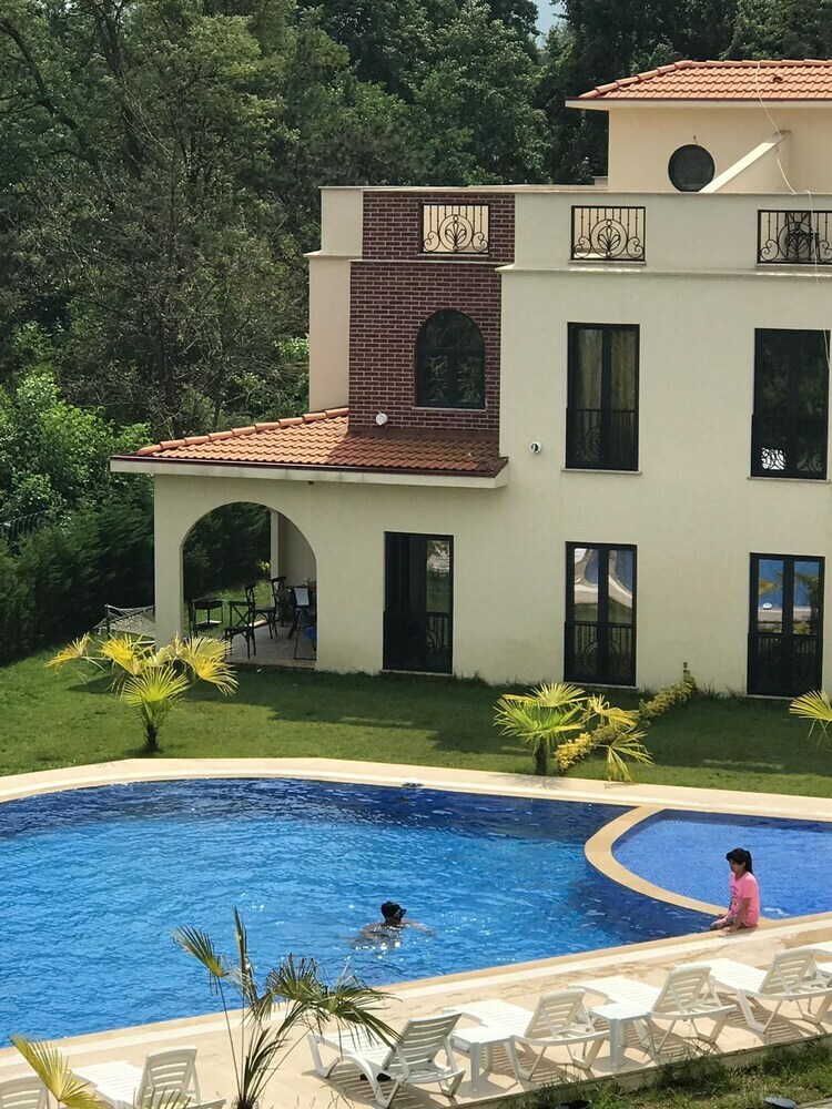 Sapanca Villa Natura Gol Evi