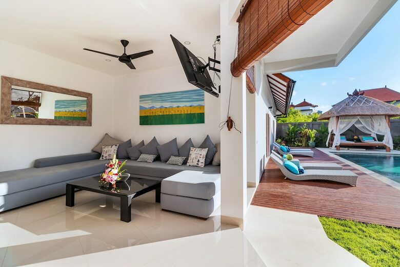 Hiburan Villas
