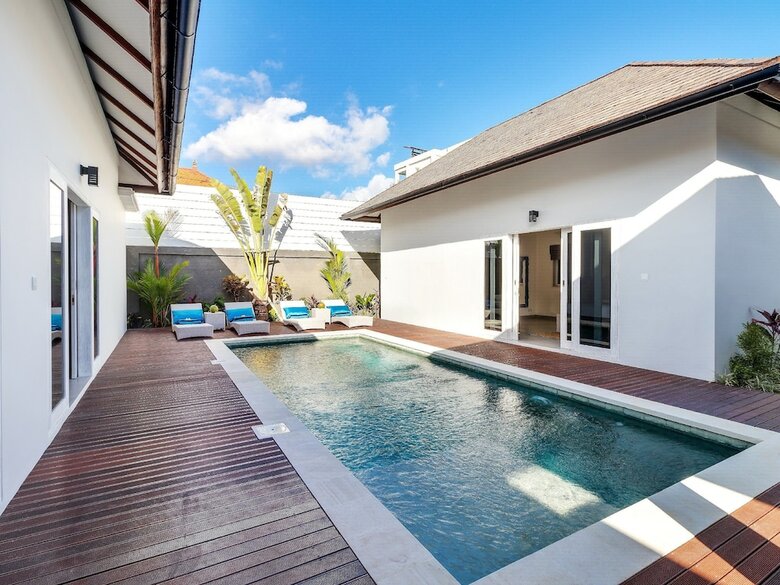 Hiburan Villas