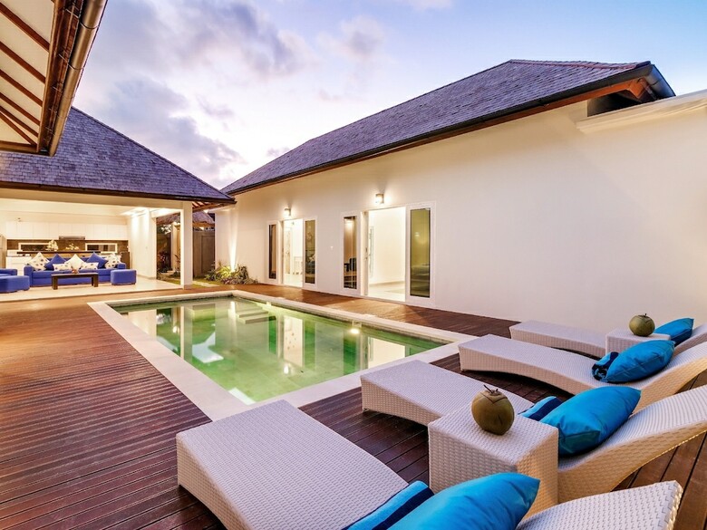 Hiburan Villas
