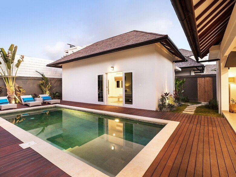 Villa Hiburan 2