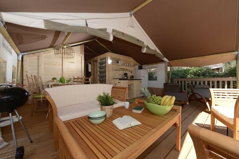 Baia Domizia Camping Village