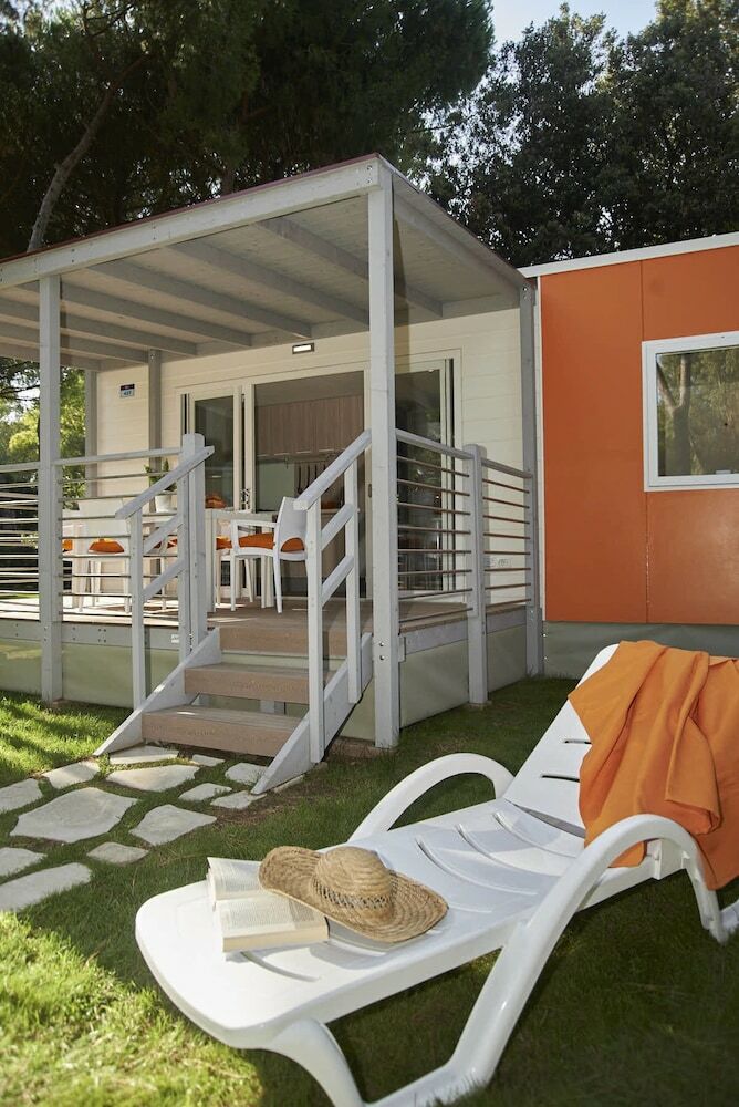Baia Domizia Camping Village