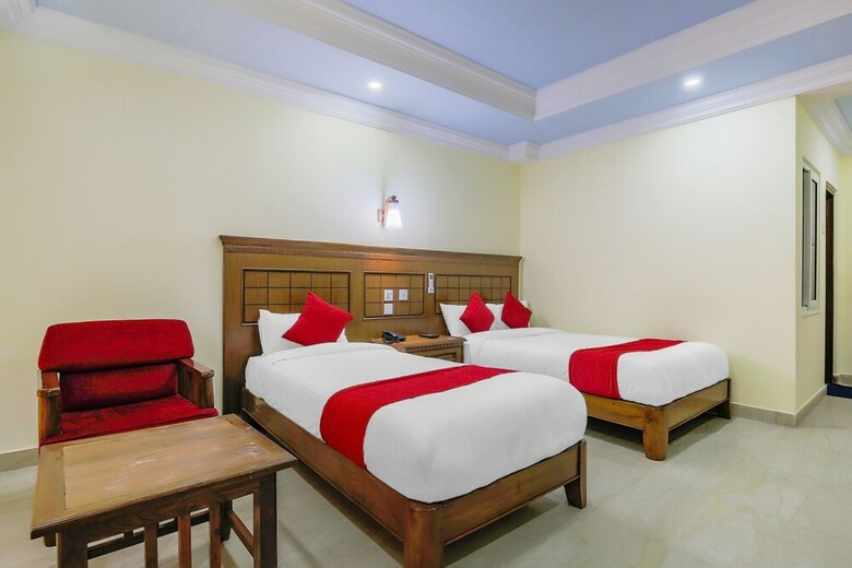 Oyo 417 Hotel Lacoul Inn