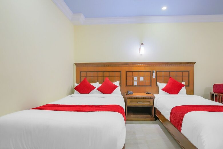 Oyo 417 Hotel Lacoul Inn
