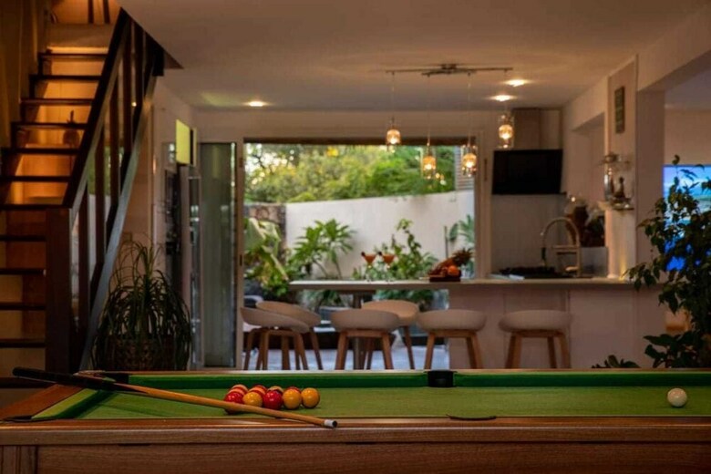 Villa Favela Chic
