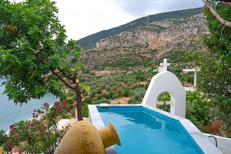 Apartamentos Muses Seaside Villas