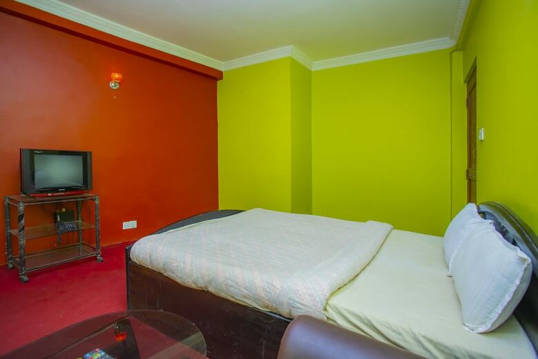 Spot On 425 A-one Hotel