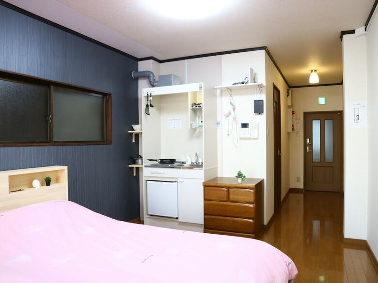 Pola Inn Osaka