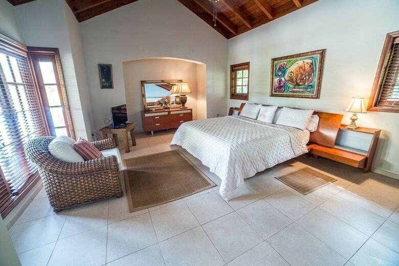 8br 9ba Barranca Villa By Asvr