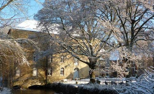 Bed & Breakfast Le Moulin Du Pont D'iverny