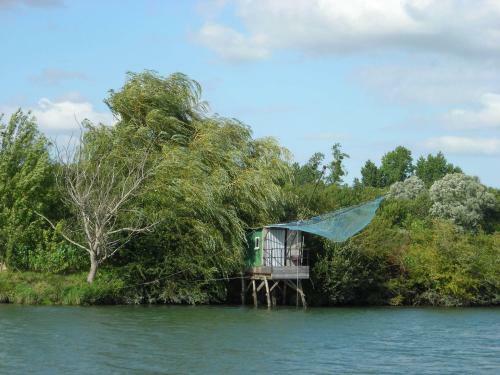 Bed & Breakfast La Pertuzerie