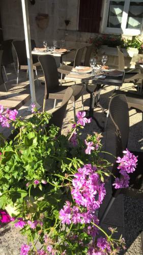 Hotel Le Saint Savinien