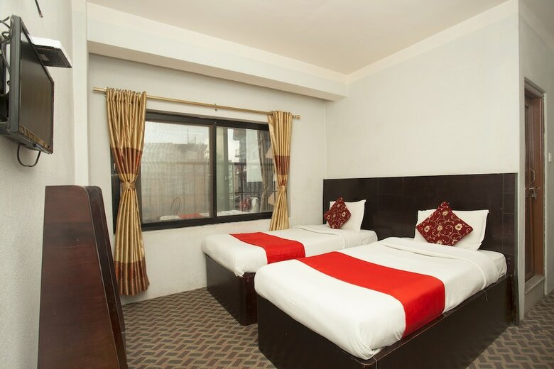 Spot On 428 Hotel President
