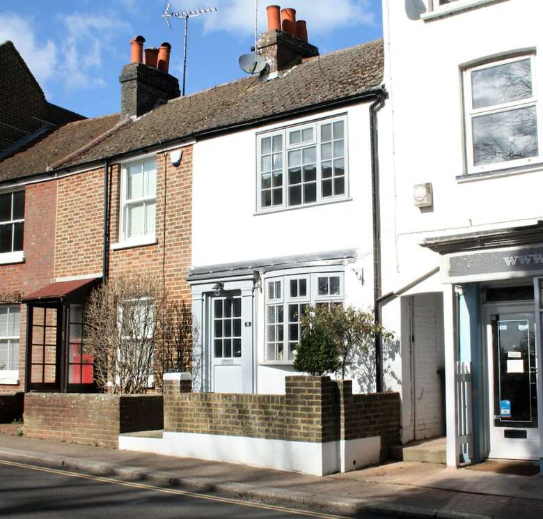 Hurst Cottage