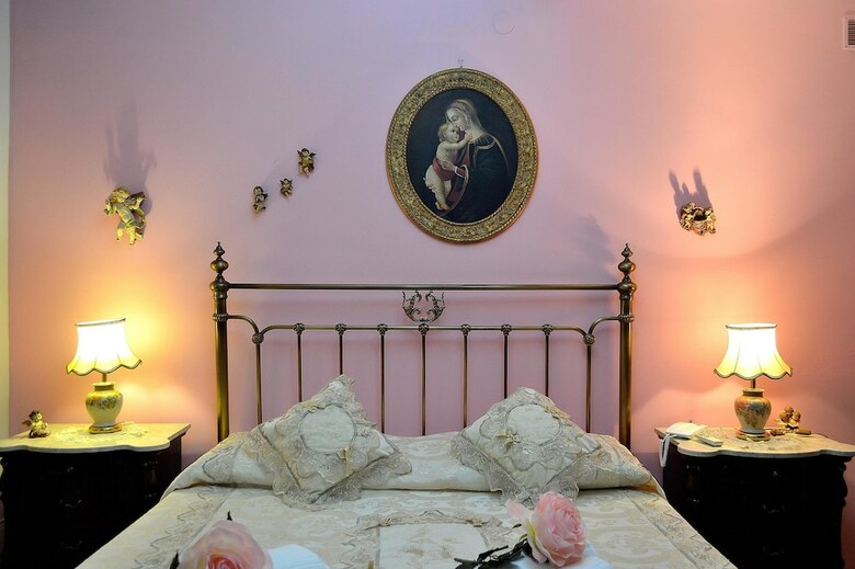 Villa Cleopatra