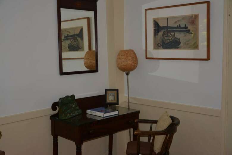 Bed & Breakfast 29 India House