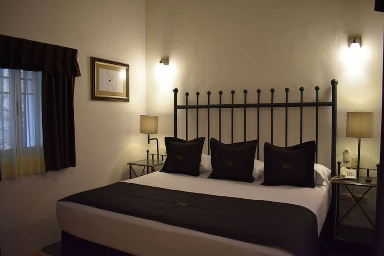 Hotel Real de La Presa