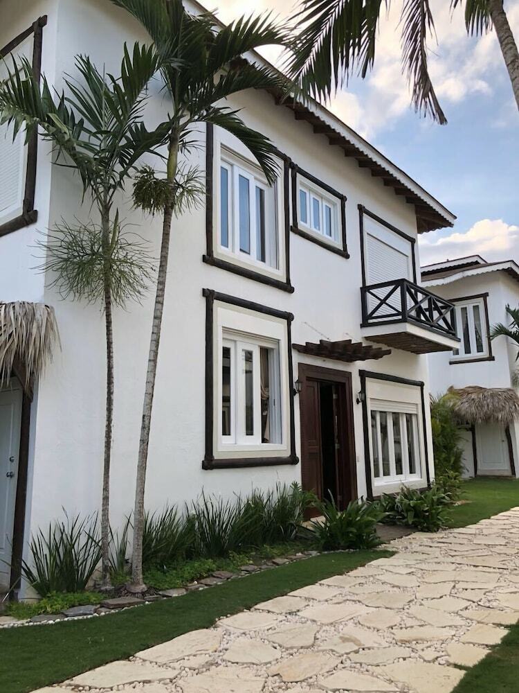 Villa Habibi Coson