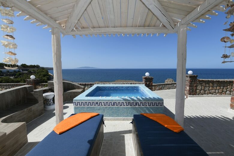 Starlight Luxury Seaside Villa
