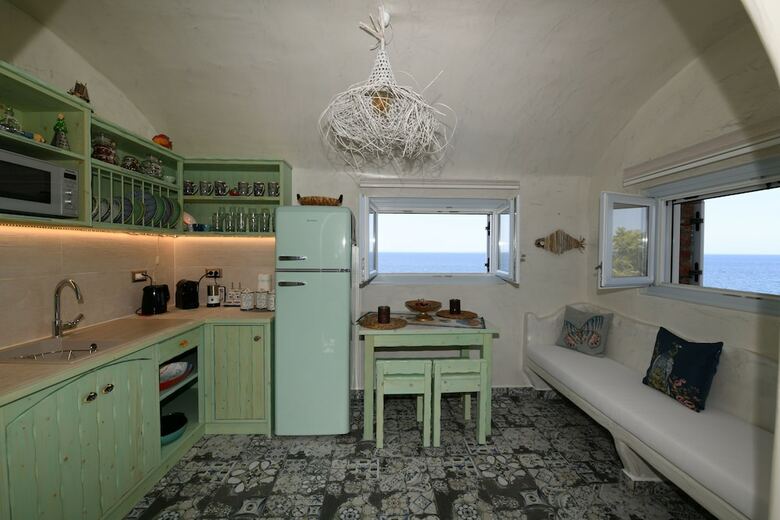 Starlight Luxury Seaside Villa