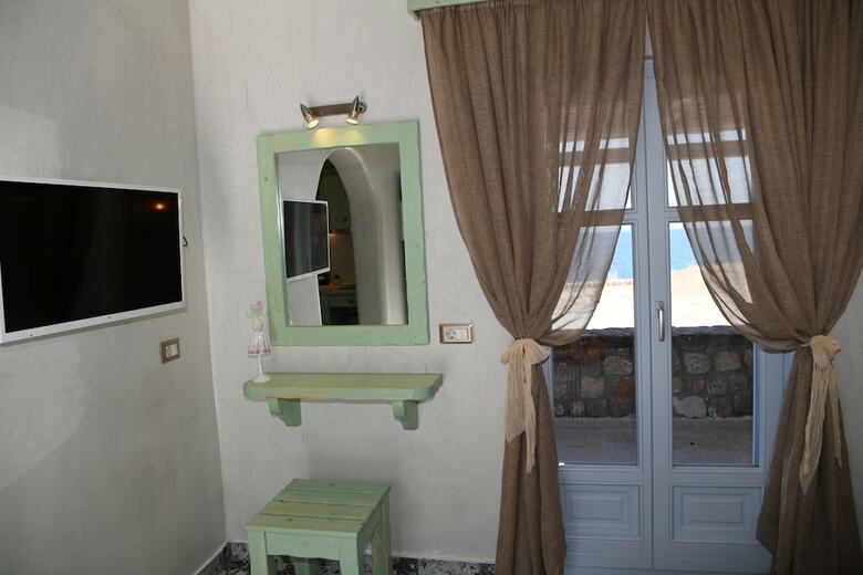 Starlight Luxury Seaside Villa