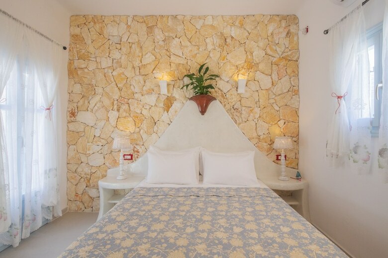 Starlight Luxury Seaside Villa