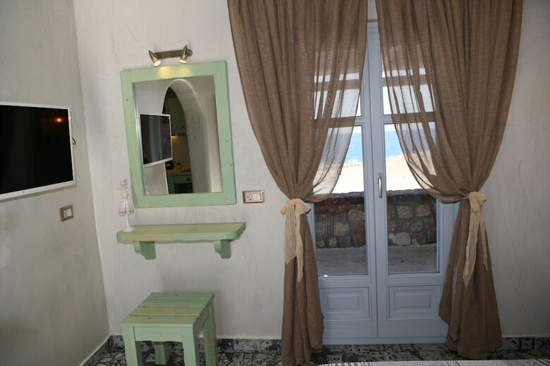 Starlight Luxury Seaside Villa
