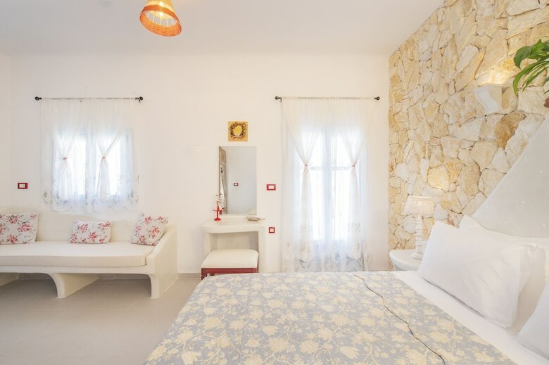Starlight Luxury Seaside Villa