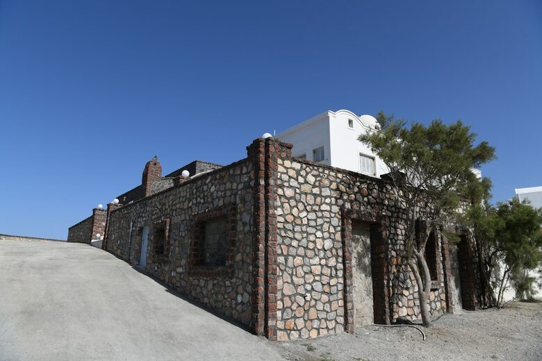 Starlight Luxury Seaside Villa