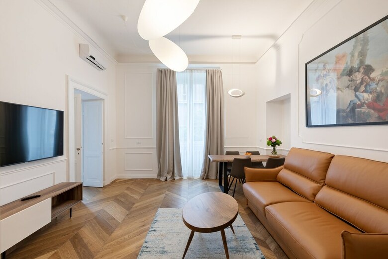 Luxury Apartments Piazza Cavour