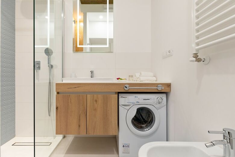 Luxury Apartments Piazza Cavour
