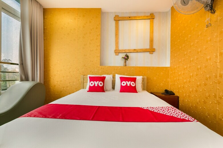 Oyo 430 Hoang Van Hotel