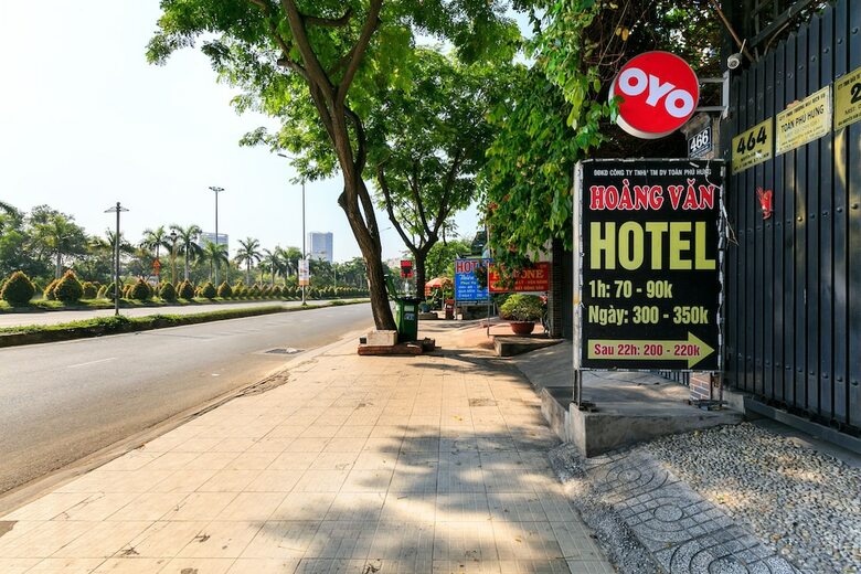 Oyo 430 Hoang Van Hotel