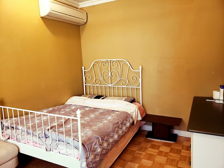 Apartamentos Walk 3 Minutes To Metro Monk Station