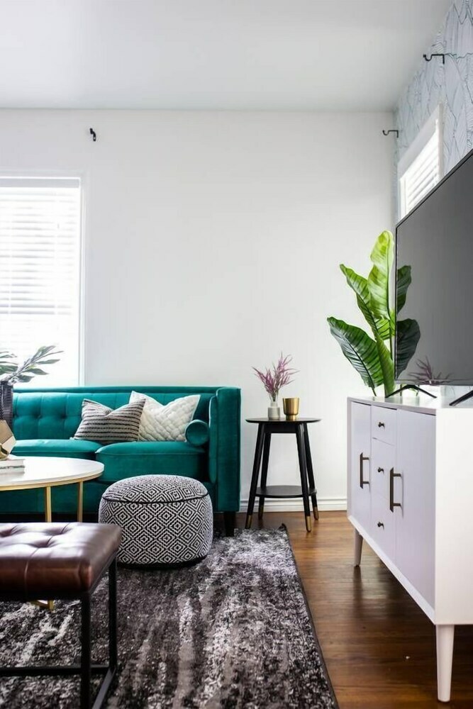 Airy 3br/2ba Duplex Austin Home Mins To Ut Austin