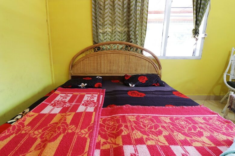 Hotel Penginapan Mafir