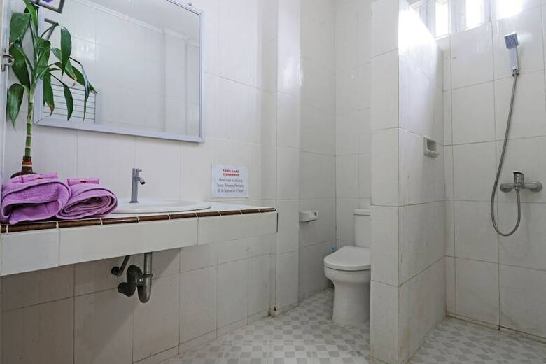 Hotel Penginapan Mafir