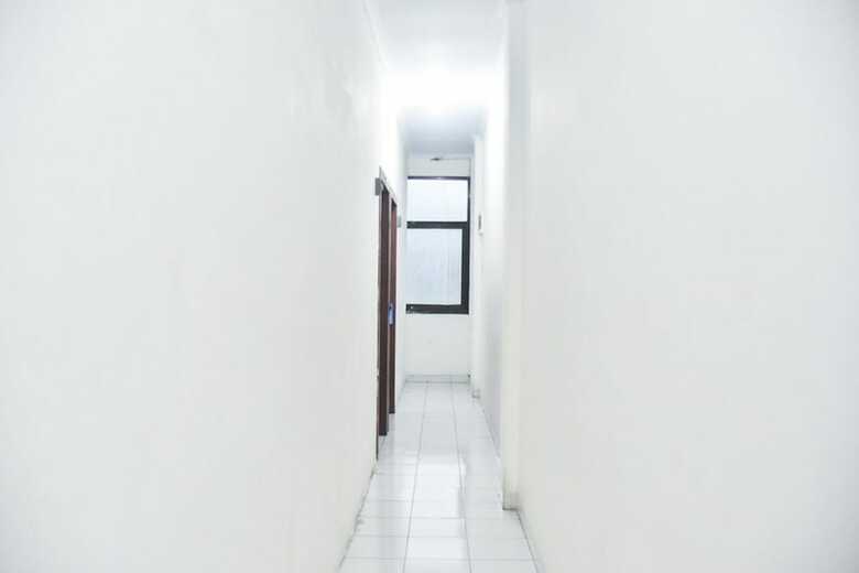 Hotel Reddoorz @ Pettarani Square
