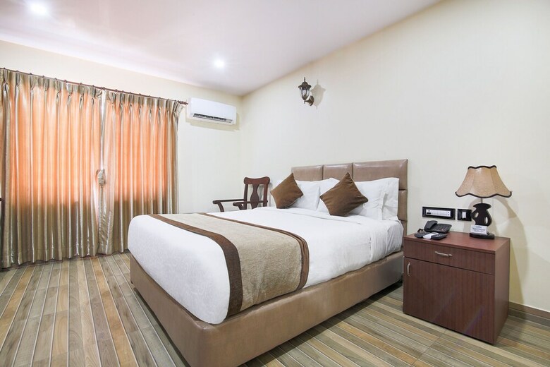 Oyo 461 Hotel Holiday Home