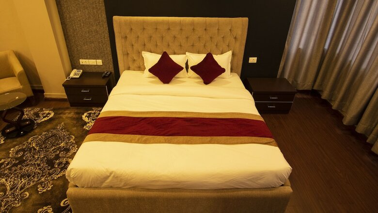 Hotel Rudra View & Spa