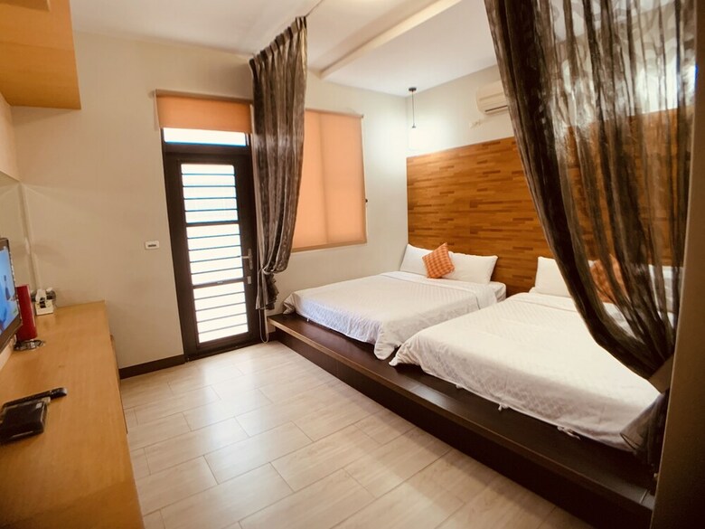 Hotel Just Home