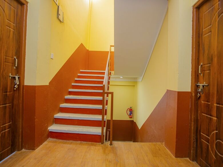 Oyo 460 Hotel Landmark