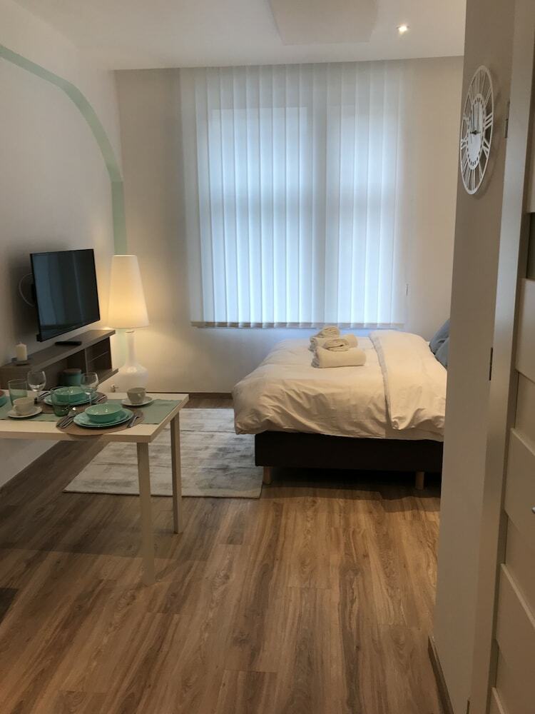 Hotel Good Bed - Azure Central Apartment
